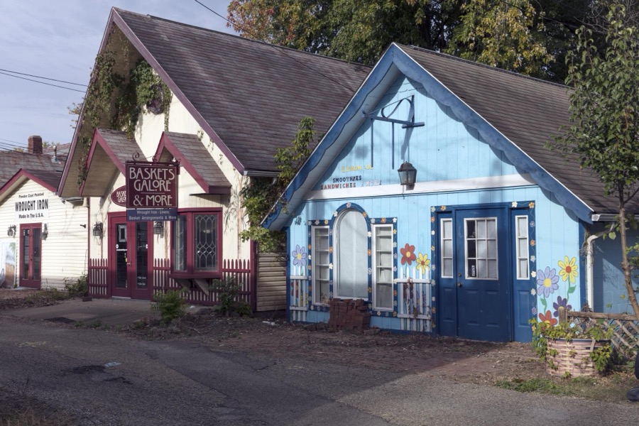 Quaint shops in Dresden, a small Central Ohio town that has carved out a tourist niche through its many little stores that specialize in decorative baskets and related household items