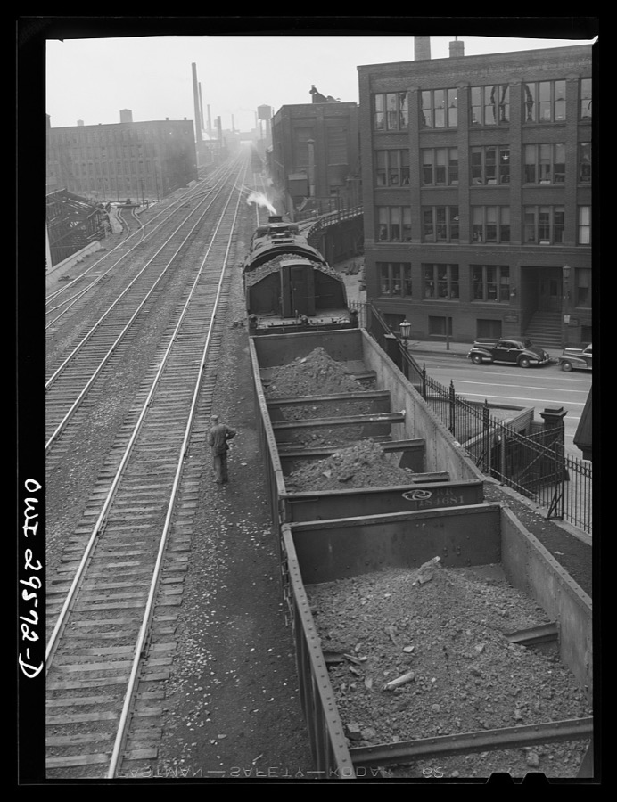 Cleveland, Ohio. A trainload of iron ore at the Pennsylvania Railroad docks waiting to leave for the steel mill area