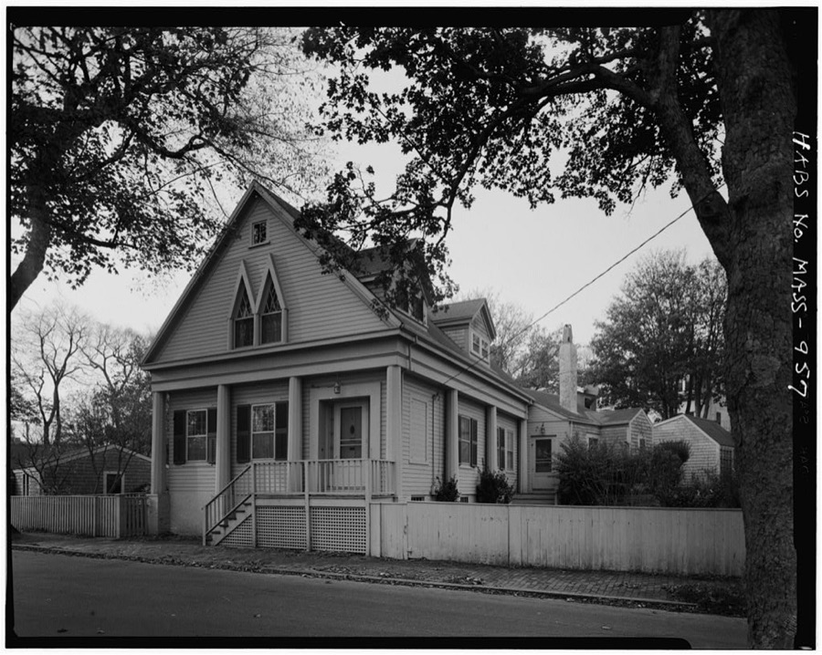 Easton-Joy House, 4 North Water Street, Nantucket, Nantucket County, MA