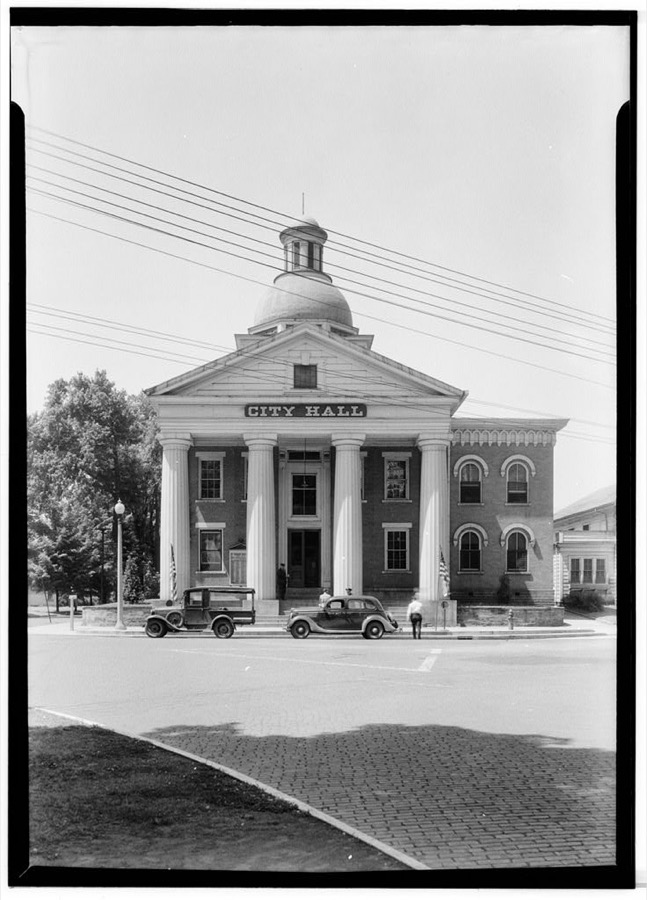 Old Courthouse, Richmond & Mentor Avenues, Painesville, Lake County, OH