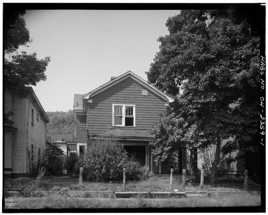 4715 Guernsey Street (House), 4715 Guernsey Street, Bellaire, Belmont County, OH