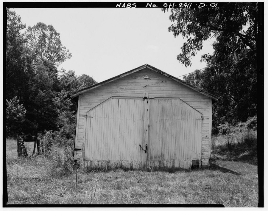 Jeremiah Bean Farmstead, Tractor Shed, Southwest side of U.S. Route 50, 1.8 miles south of Guysville, Guysville, Athens County, OH