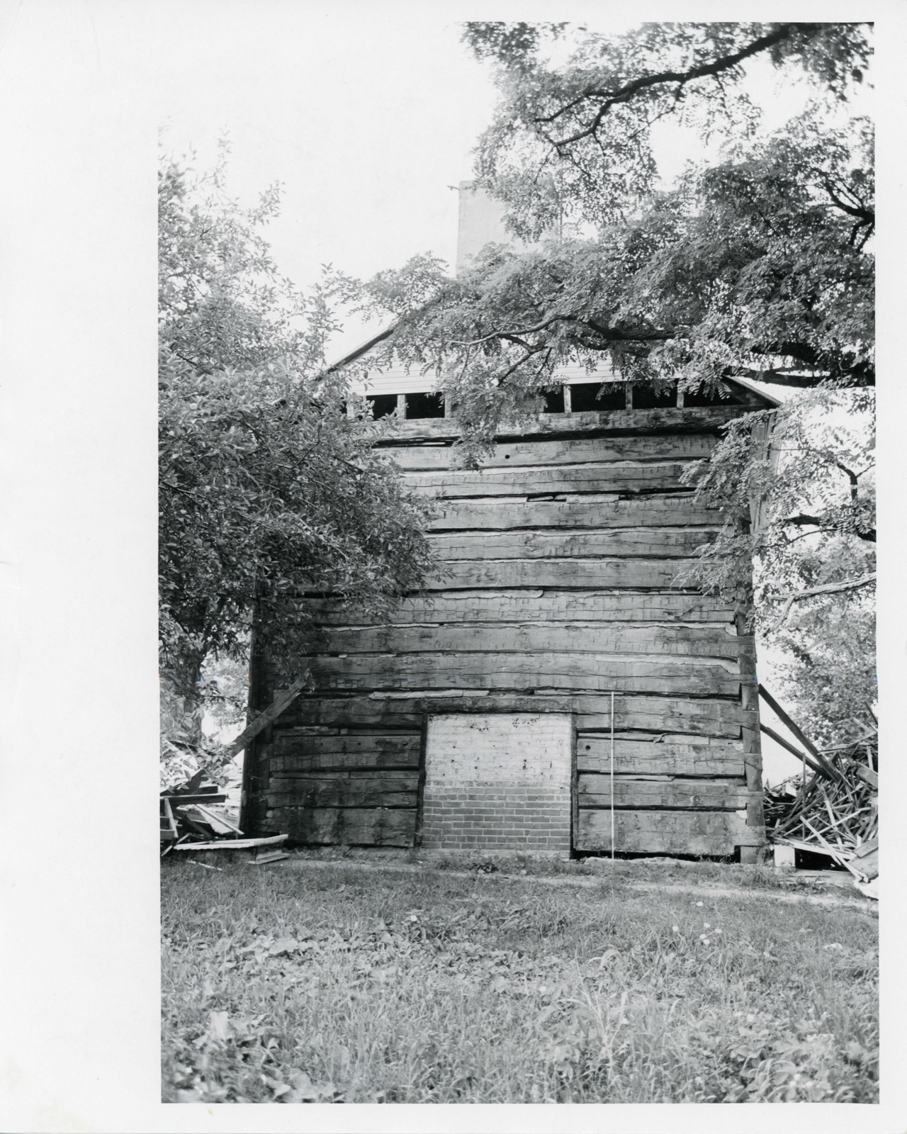 Brewer Log House, photograph from the federal nomination