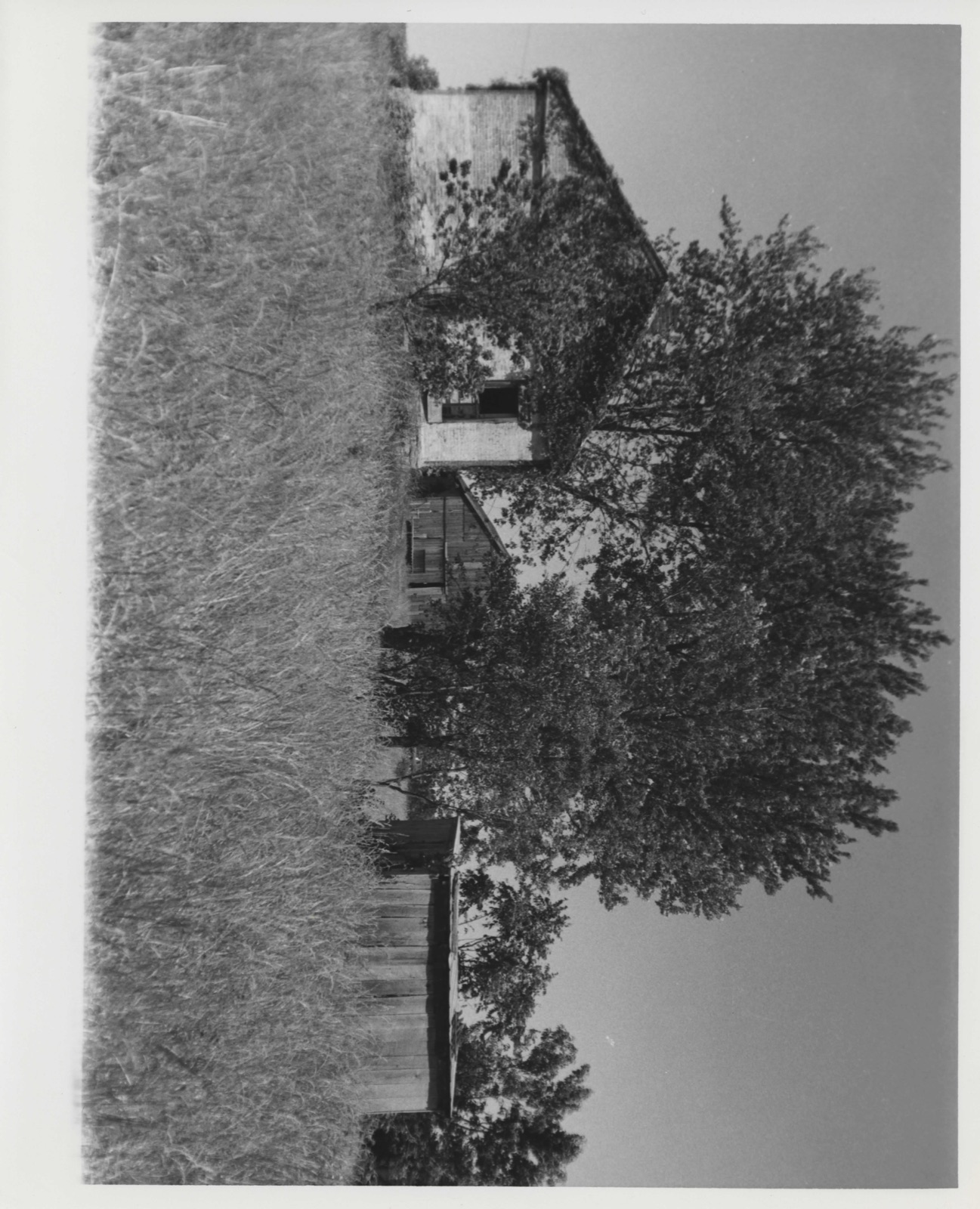 Burgett House And Barn, photograph from the federal nomination