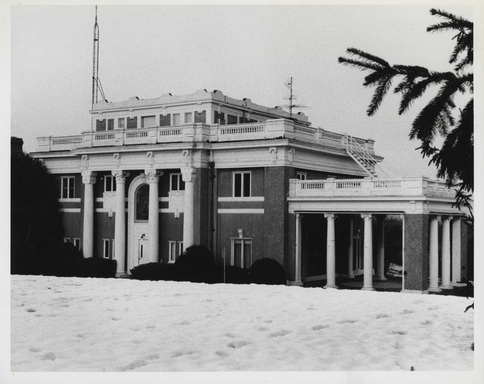 Sanborn House, photograph from the federal nomination