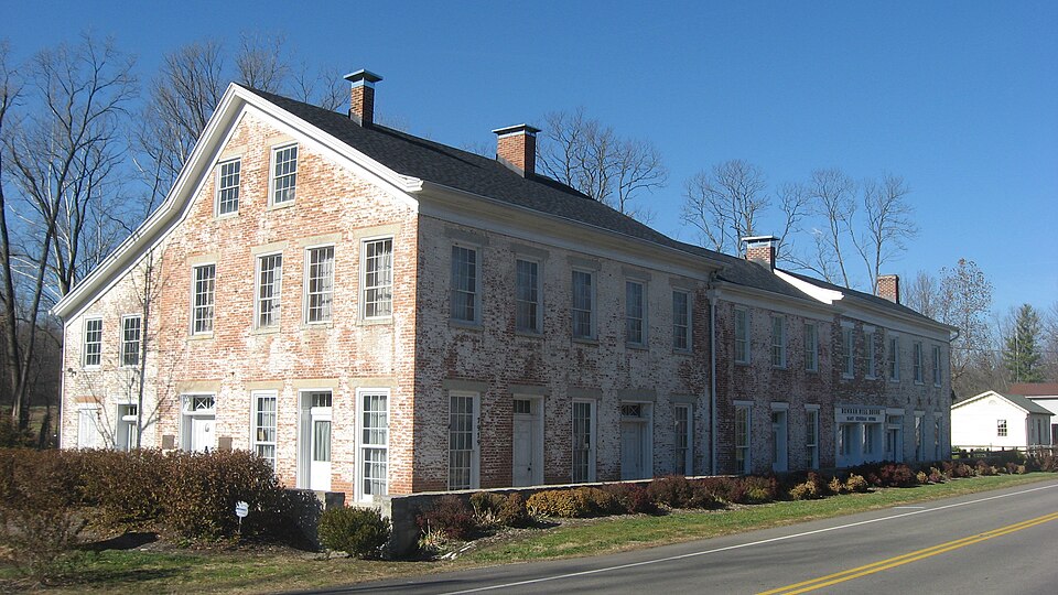 Photograph of Bunker Hill House