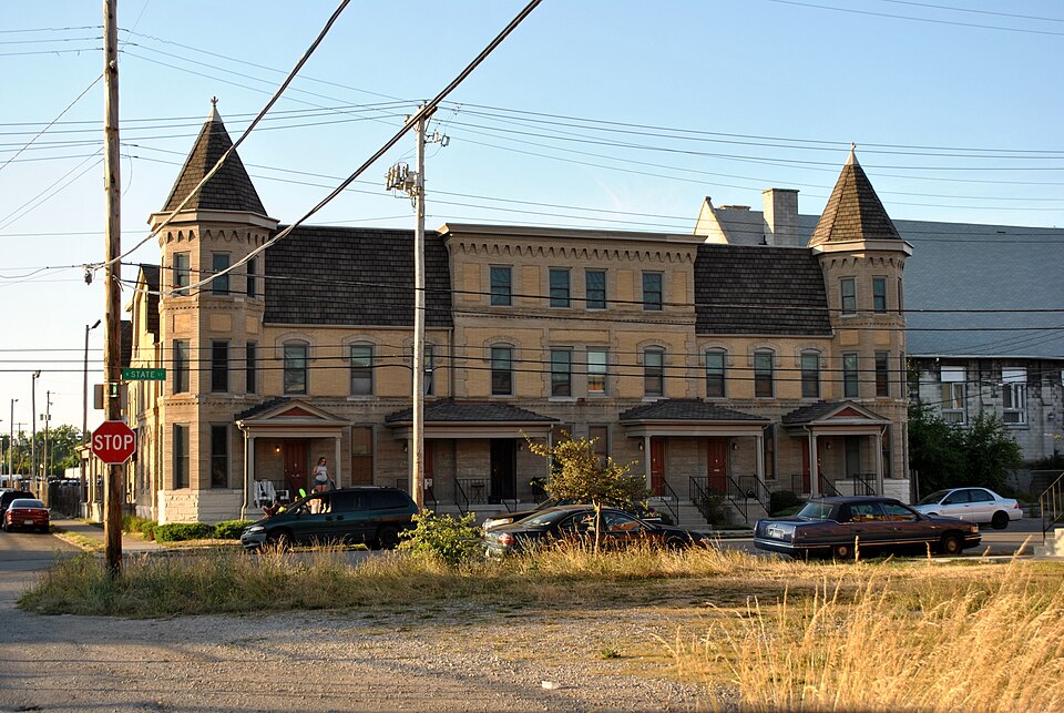 Photograph of Franklinton Apartments at State and May