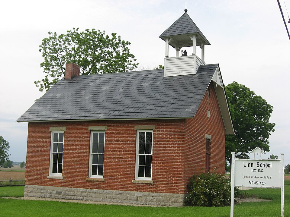 Photograph of Marion Township Sub-District No. 8 School