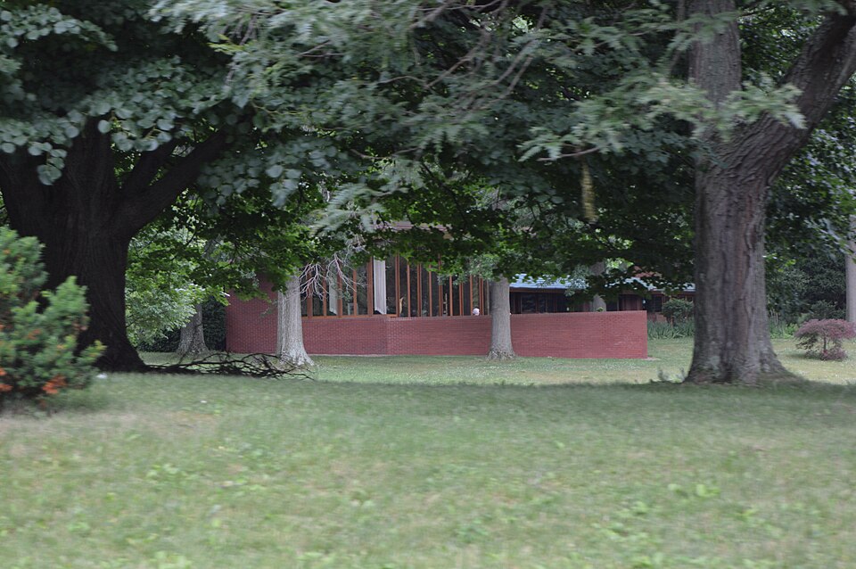 Photograph of John and Syd Dobkins House