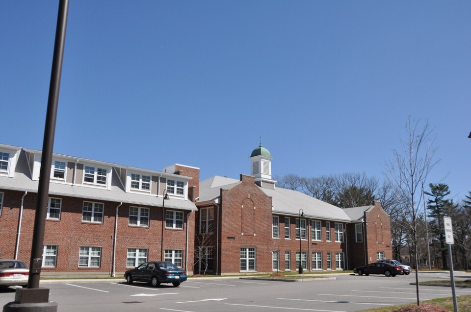 Photograph of Pond Street School