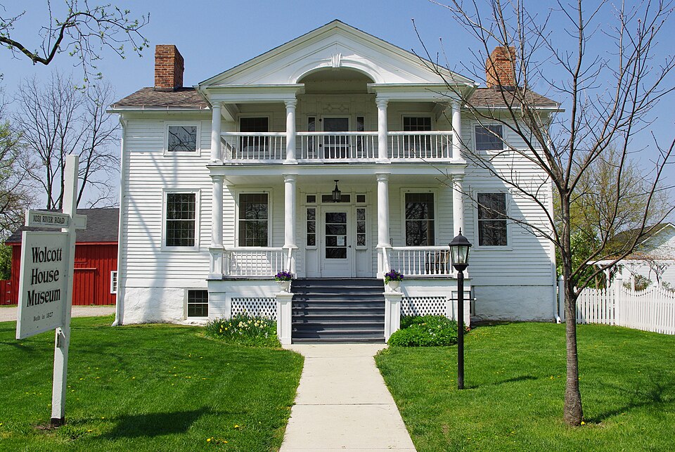 Photograph of Hull-Wolcott House