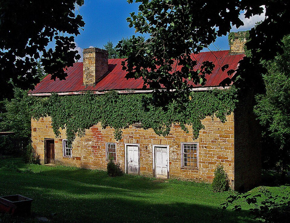 Photograph of Eager Inn