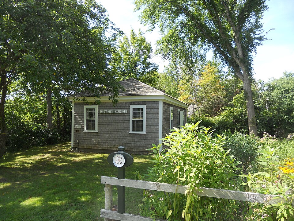 Photograph of West Schoolhouse