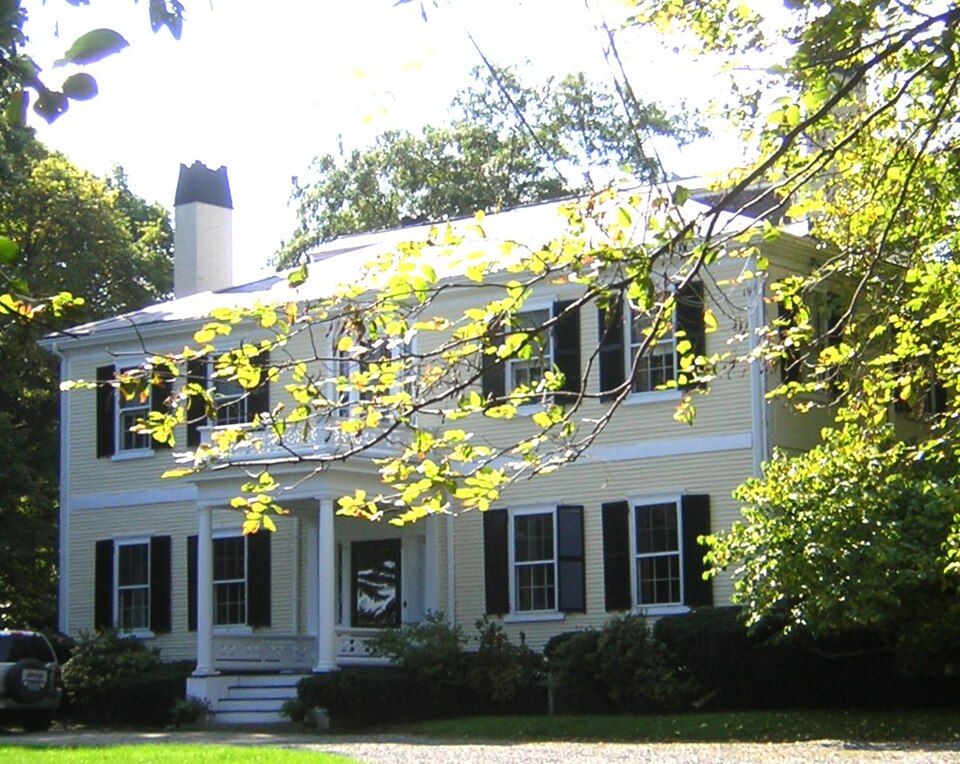 Photograph of Dr. Amos Holbrook House