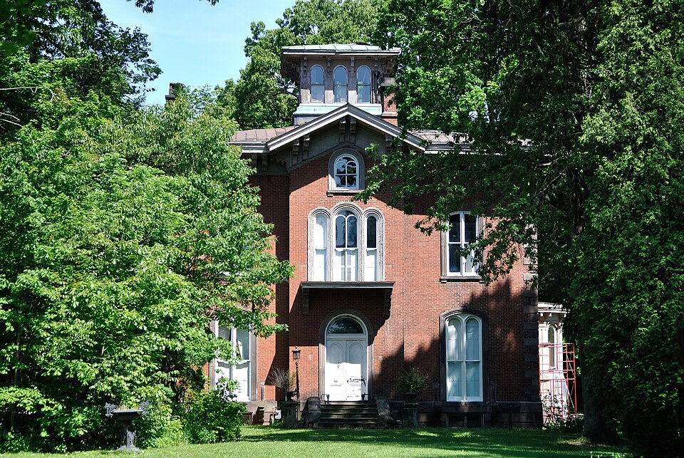 Photograph of Round Hill