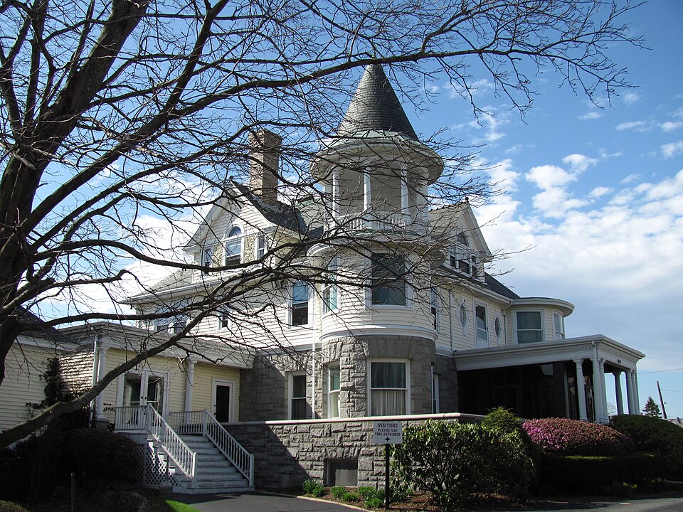 Photograph of Moses Packard House
