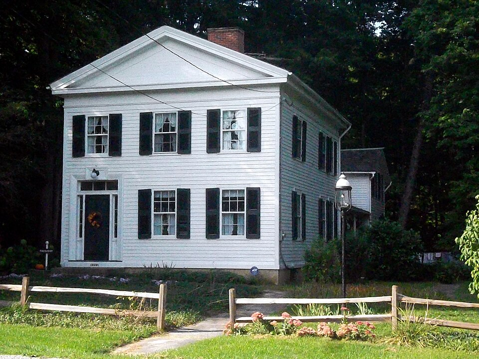 Photograph of Starr-Truscott House