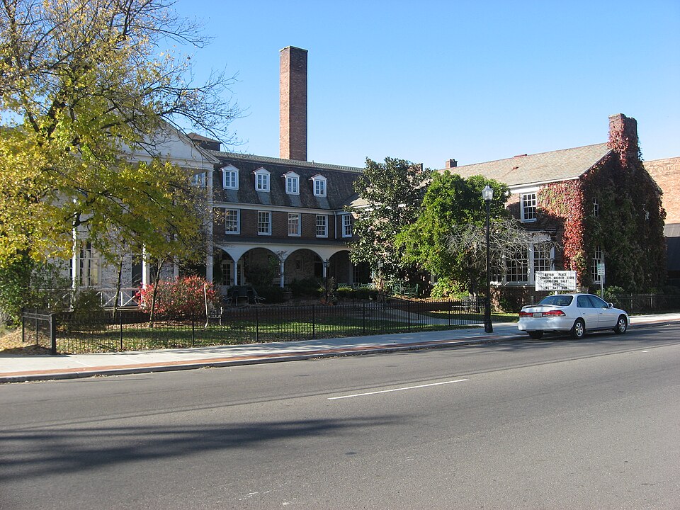Photograph of Zanesville YWCA