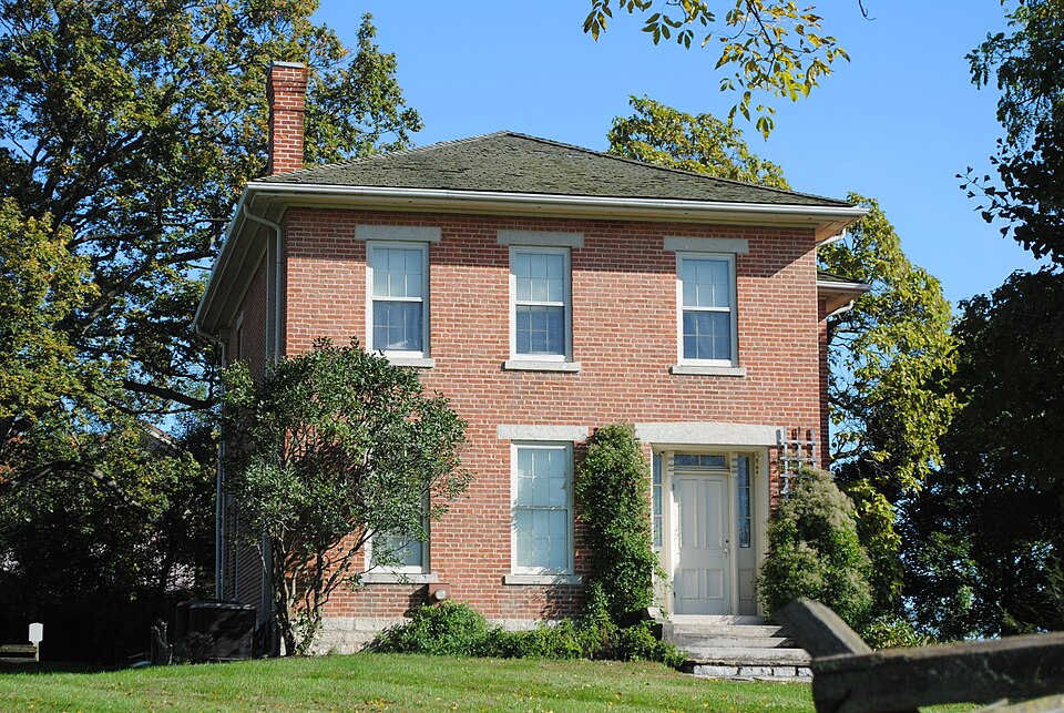 Photograph of Fletcher Coffman House