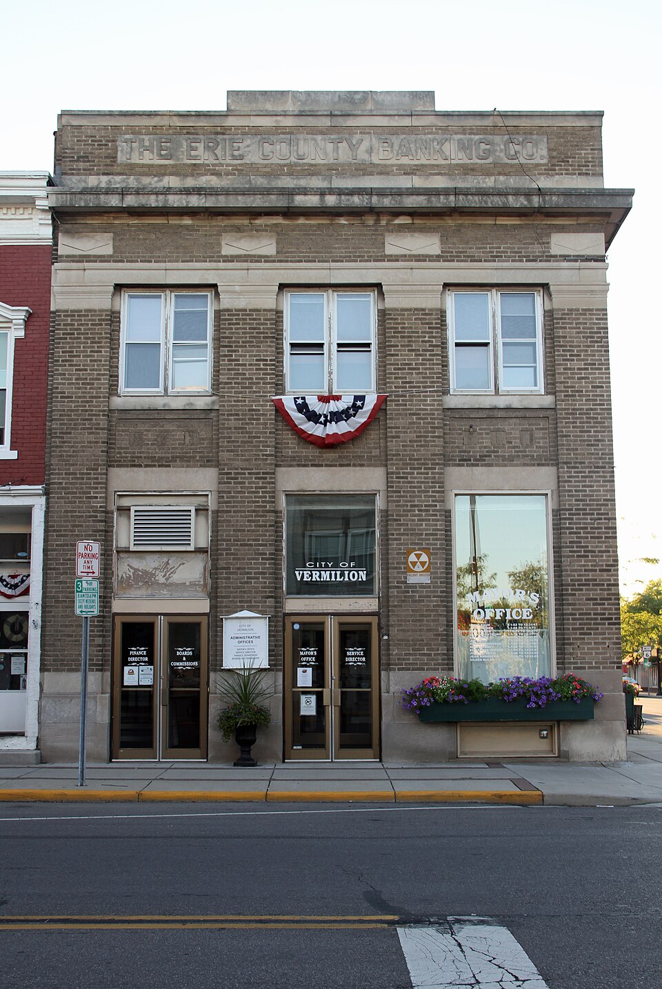 Photograph of Erie County Bank Building