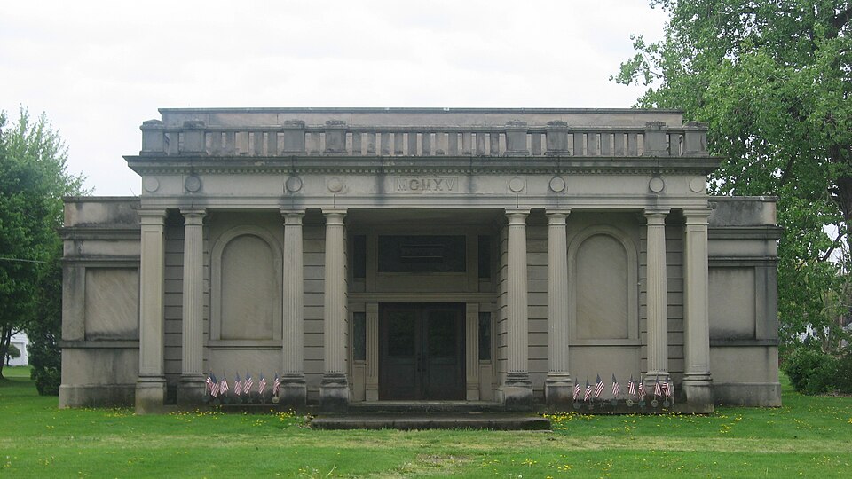 Photograph of Bucyrus Mausoleum