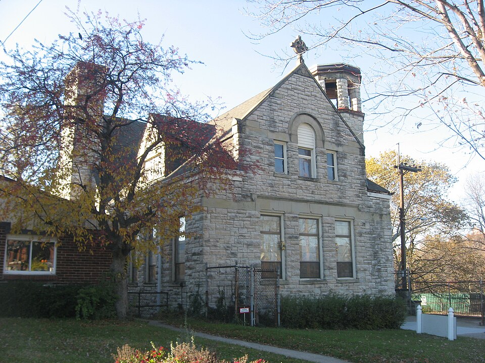 Photograph of First Universalist Church