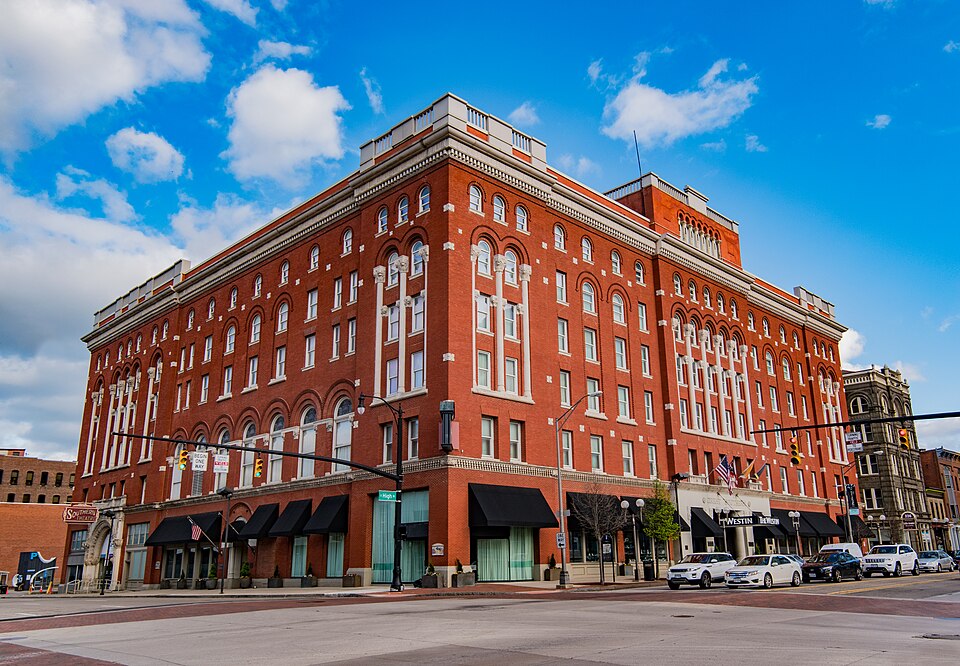 Photograph of Great Southern Hotel & Theatre