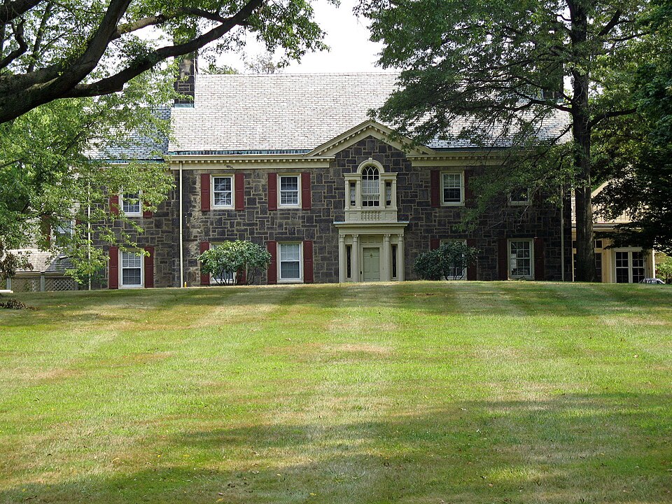 Photograph of Vicary House
