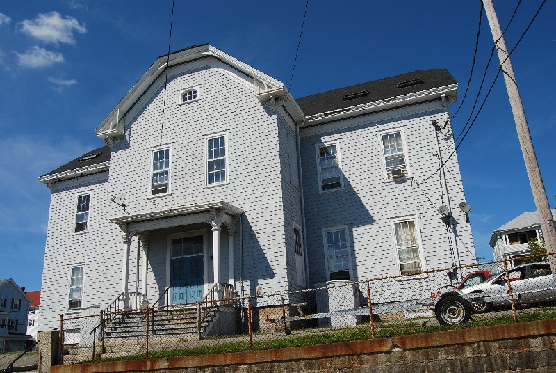 Photograph of Pine Street School