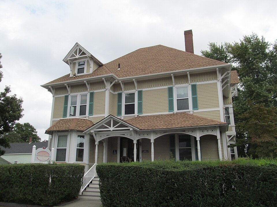Photograph of Higgins-Hodgeman House