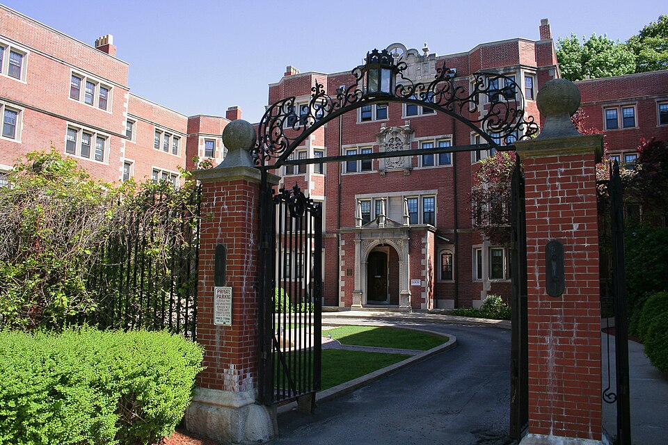 Photograph of Richmond Court