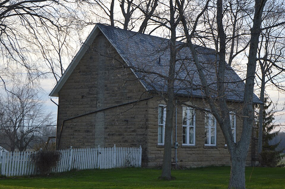 Photograph of South Ridge Schoolhouse