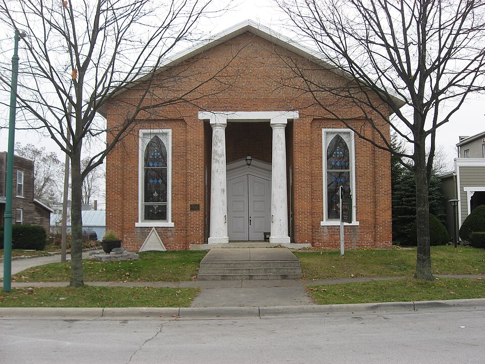 Photograph of First Presbyterian Church of Wapakoneta