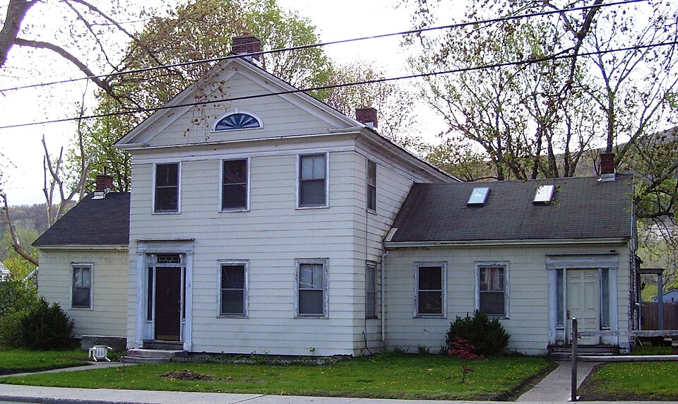 Photograph of Crowley House