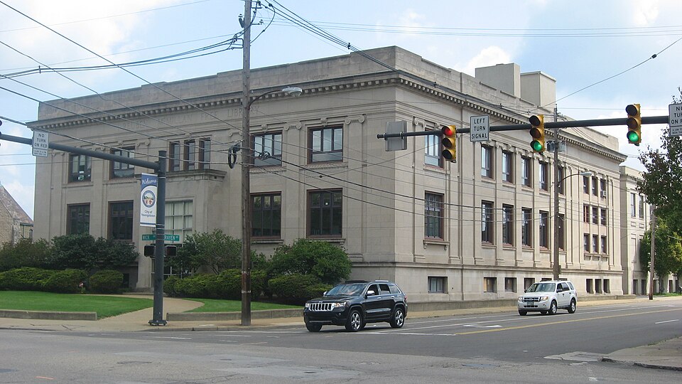 Photograph of Reuben McMillan Free Library