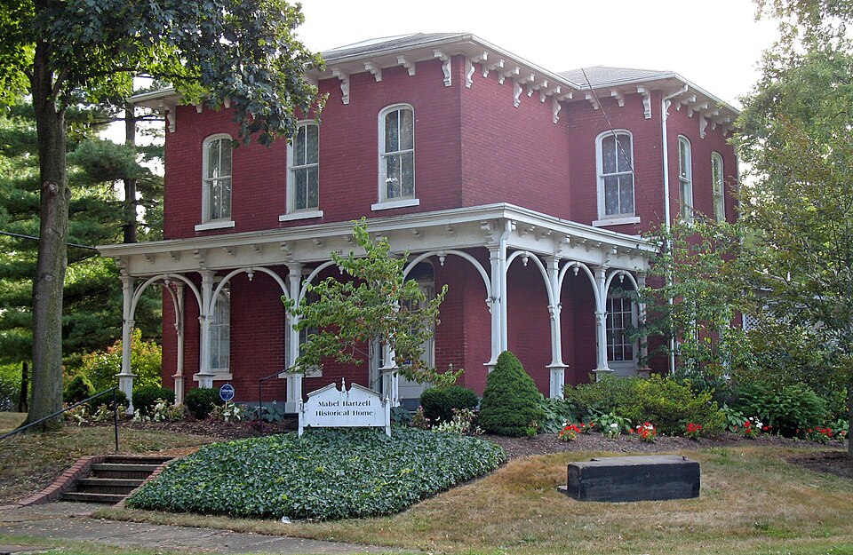 Photograph of Earley-Hartzell House