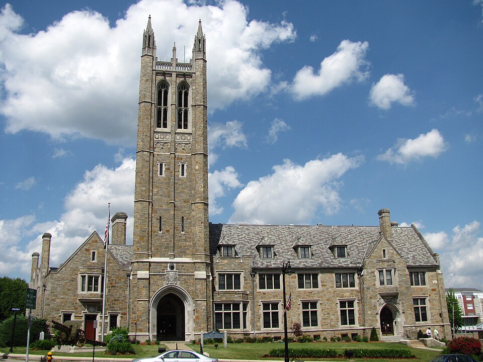 Photograph of Norwood Memorial Municipal Building