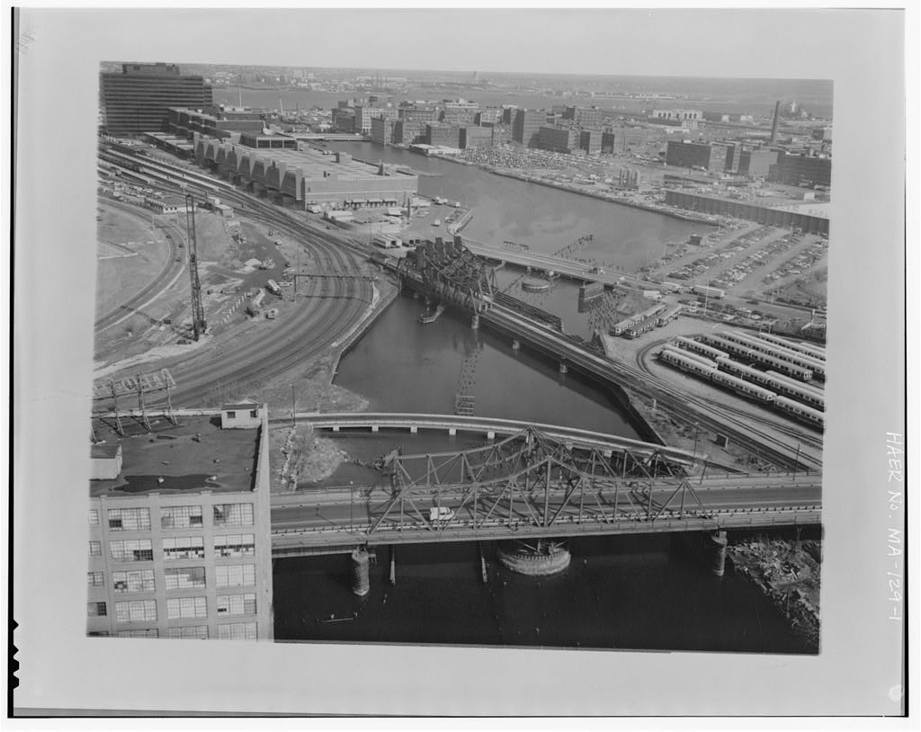 Broadway Bridge, photograph filed with the federal survey