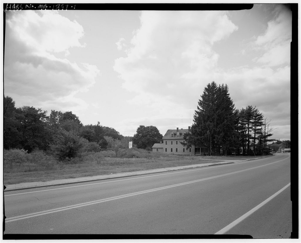 215 North Main Street (House), photograph filed with the federal survey
