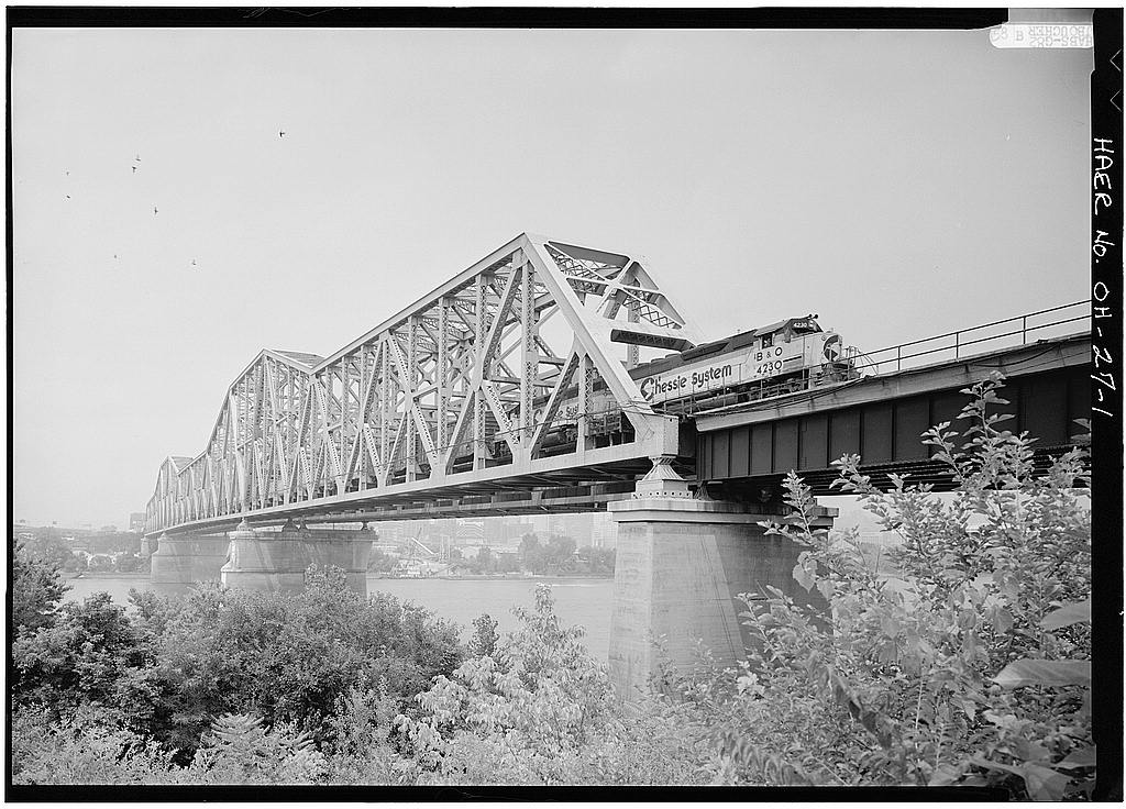 Chesapeake & Ohio Railroad Bridge, Spanning Ohio River, Cincinnati, Hamilton County, OH, photograph filed with the federal survey