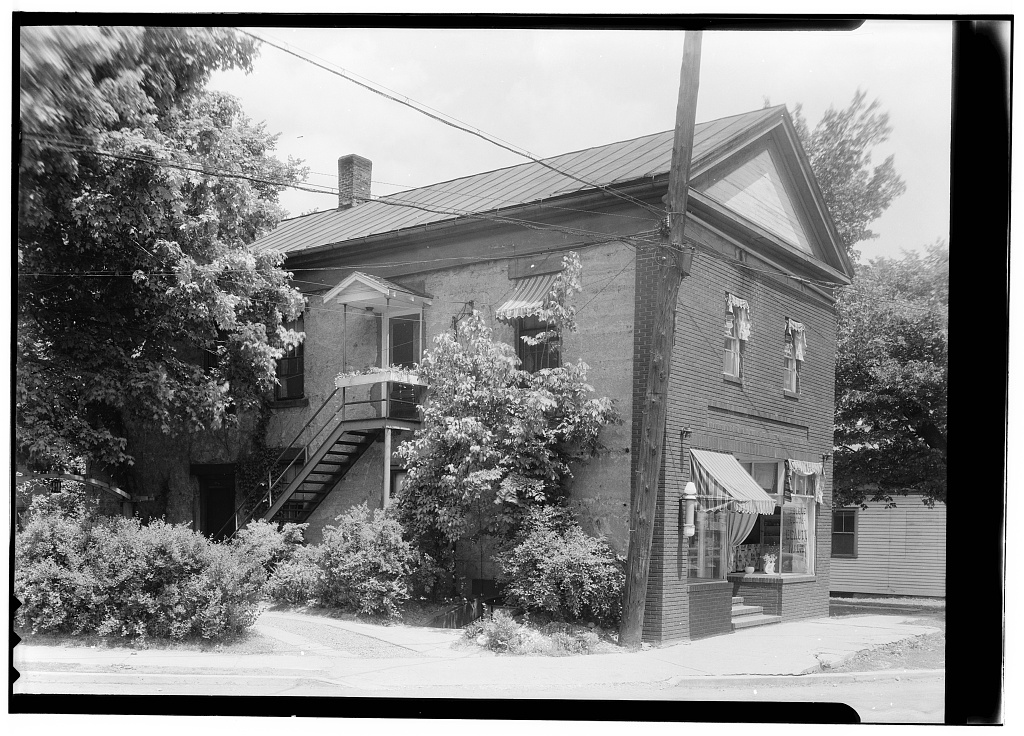 Elliott Building, photograph filed with the federal survey