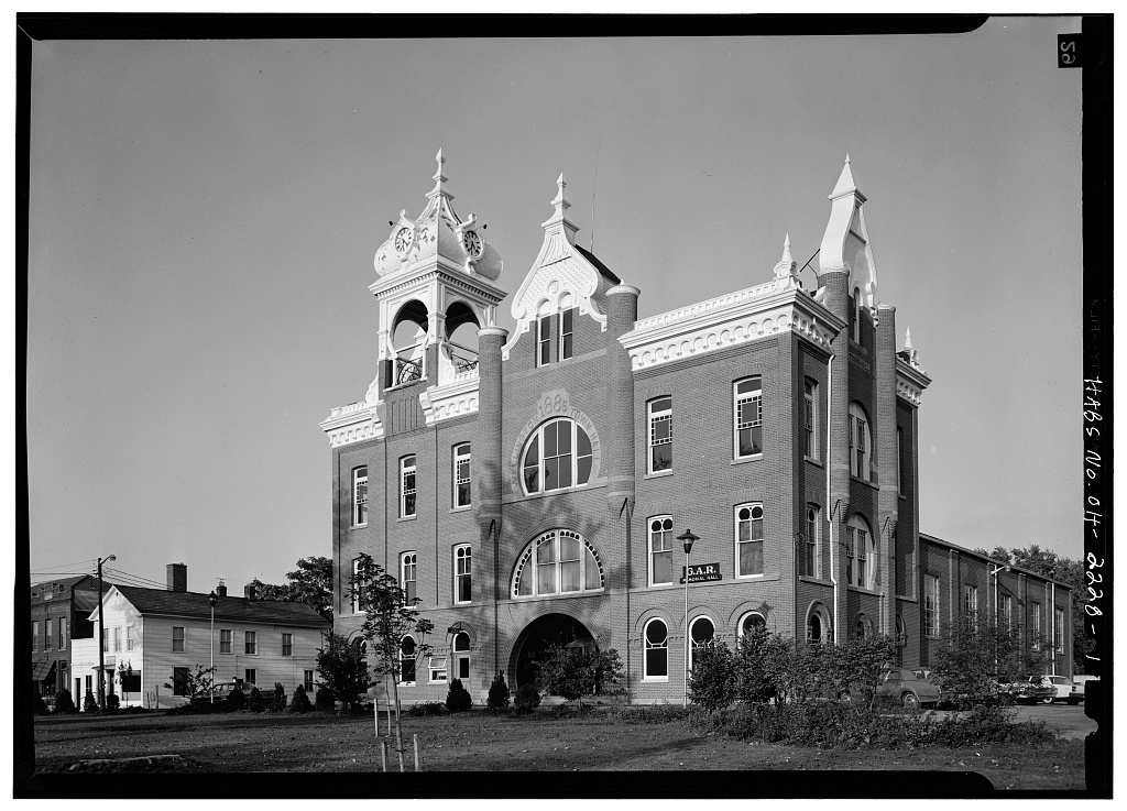 Wellington Town Hall, photograph filed with the federal survey