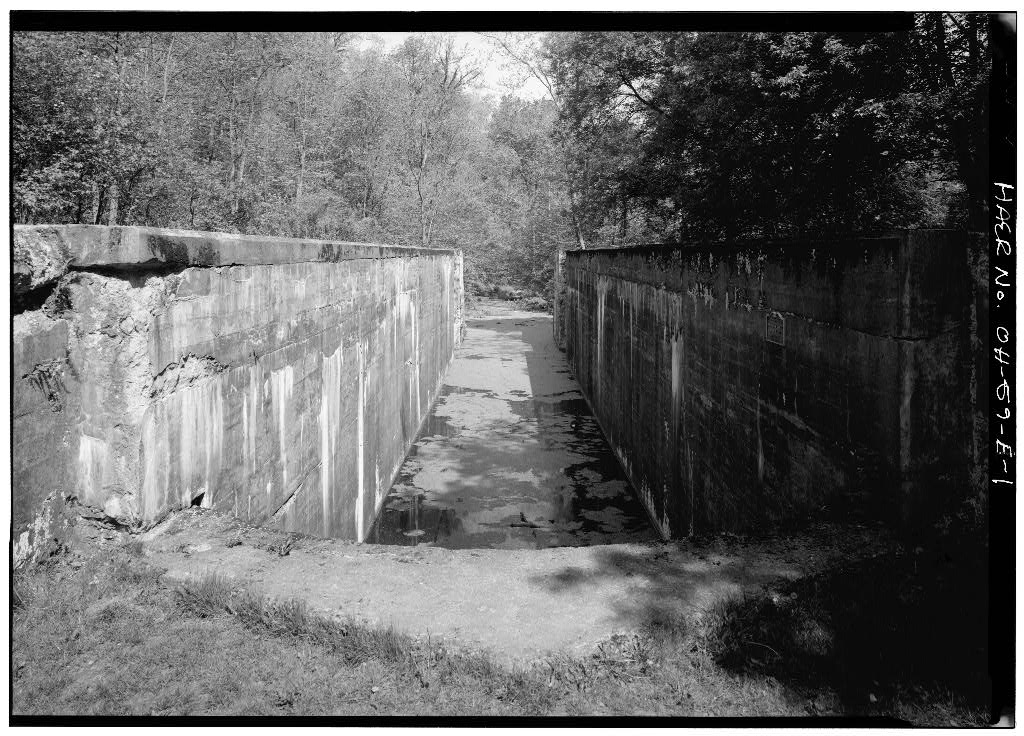 Ohio & Erie Canal, photograph filed with the federal survey