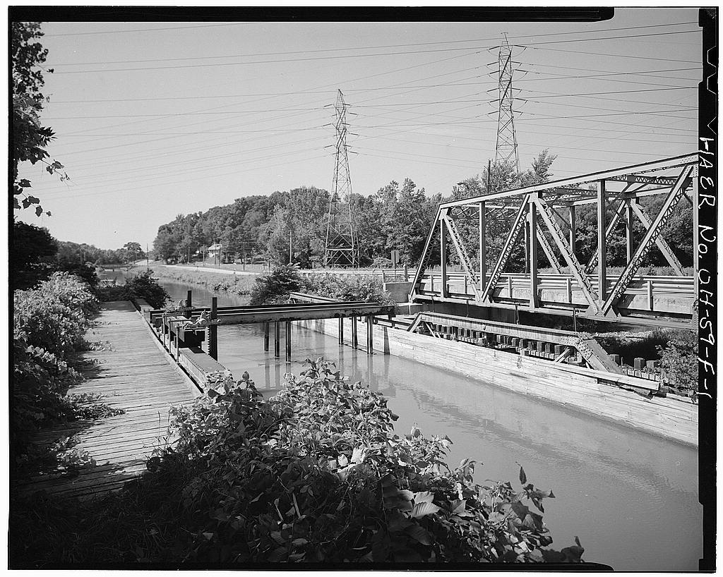 Ohio & Erie Canal, photograph filed with the federal survey
