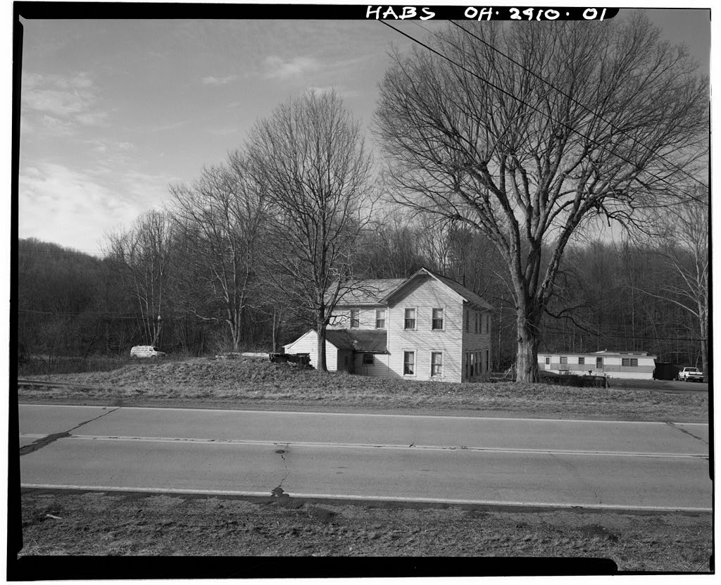 Edmund Bean Farmstead, photograph filed with the federal survey