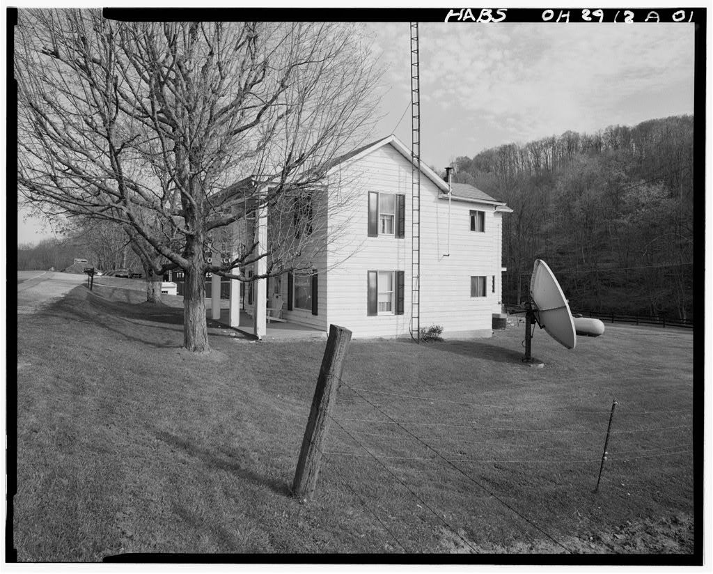 Harlow Lewis Calvert Farmstead, photograph filed with the federal survey