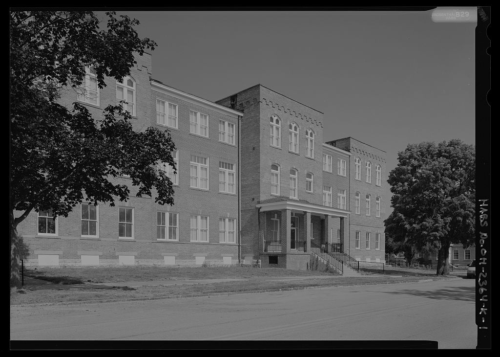 National Home for Disabled Volunteer Soldiers, Central Branch, Barracks, 4100 West Third Street, Dayton, Montgomery County, OH, photograph filed with the federal survey